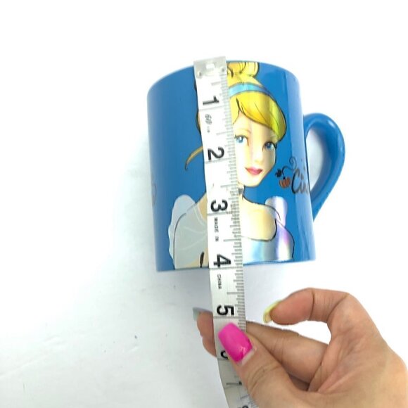 RARE! Disney Cinderella Holographic Mug - Picture 8 of 8